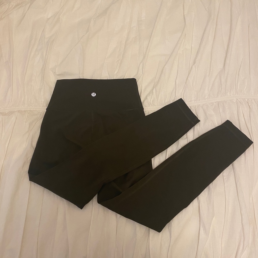 Lululemon Dark Olive Wunder Unders